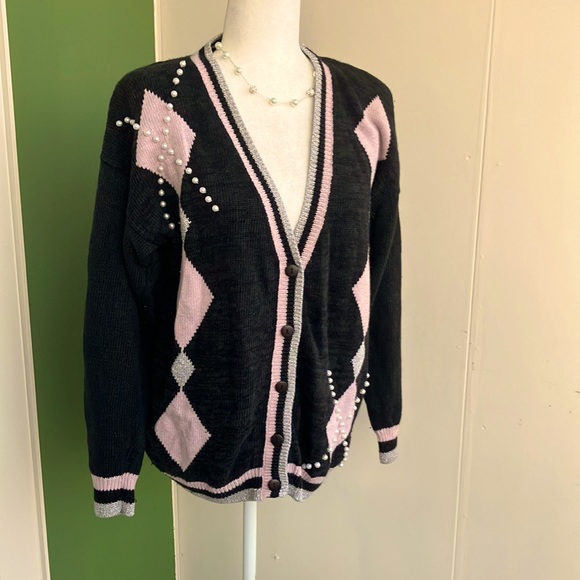 Vintage Sweaters - Vintage 80s 90s Black and Pink Argyle Cardigan